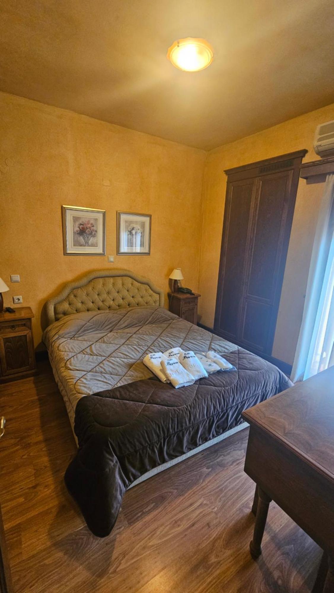 Villa Virginia Hotel Voutiron エクステリア 写真