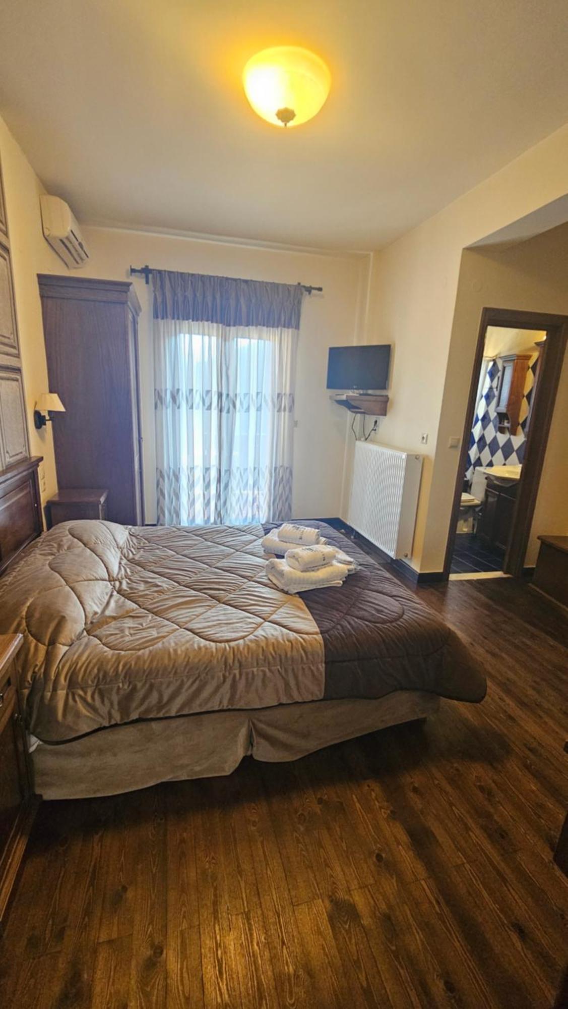 Villa Virginia Hotel Voutiron エクステリア 写真