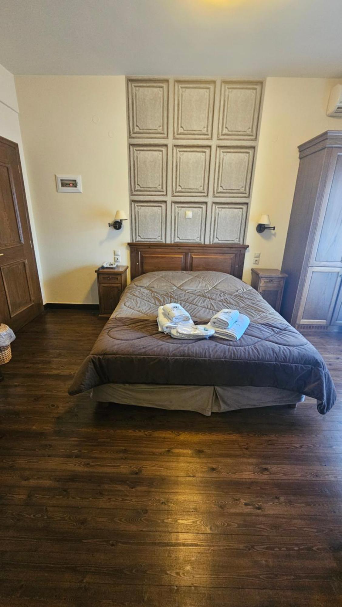 Villa Virginia Hotel Voutiron エクステリア 写真