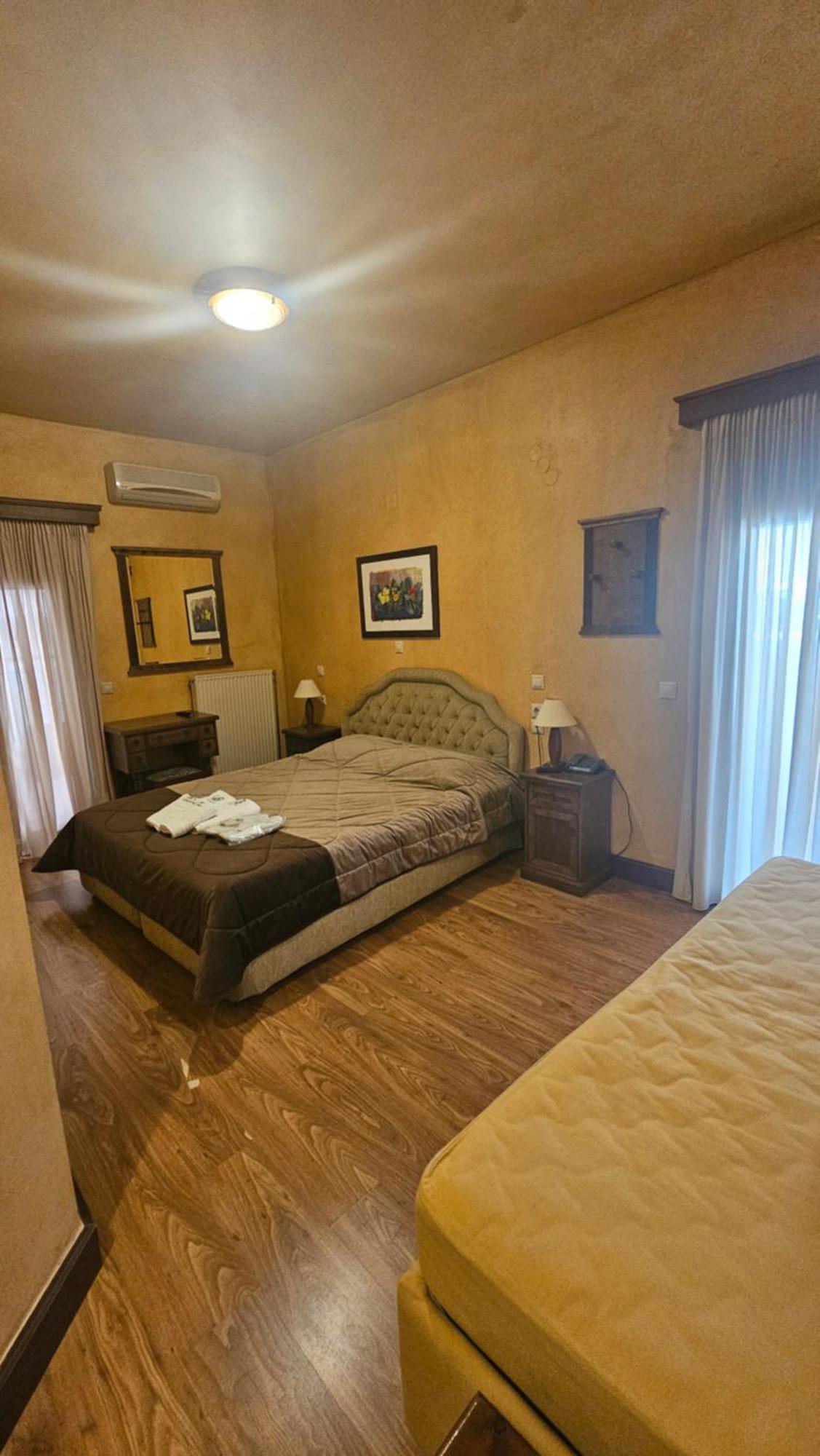 Villa Virginia Hotel Voutiron エクステリア 写真