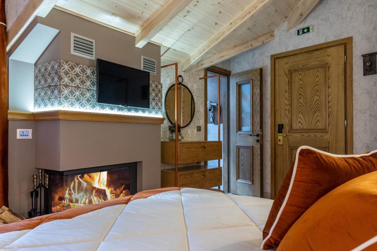 Villa Virginia Hotel Voutiron エクステリア 写真