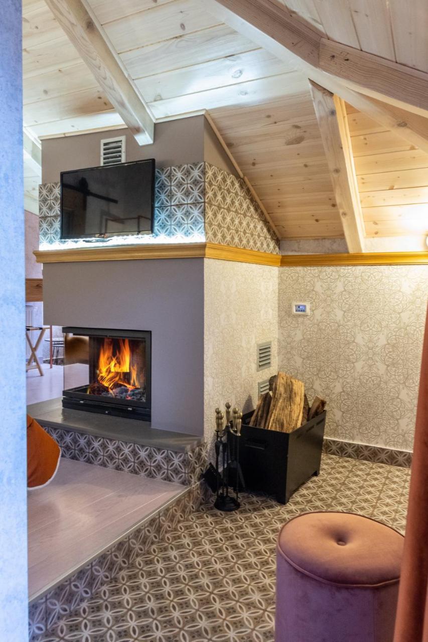 Villa Virginia Hotel Voutiron エクステリア 写真
